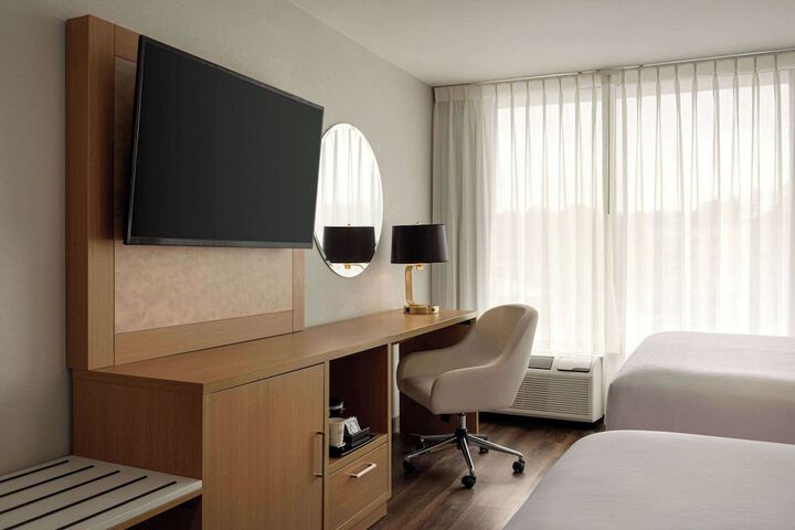 Room 49 of 66
