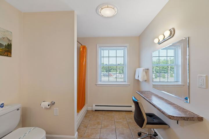 Room 29 of 53