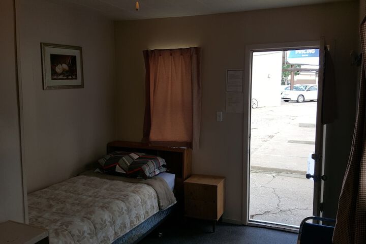 Room 43 of 88