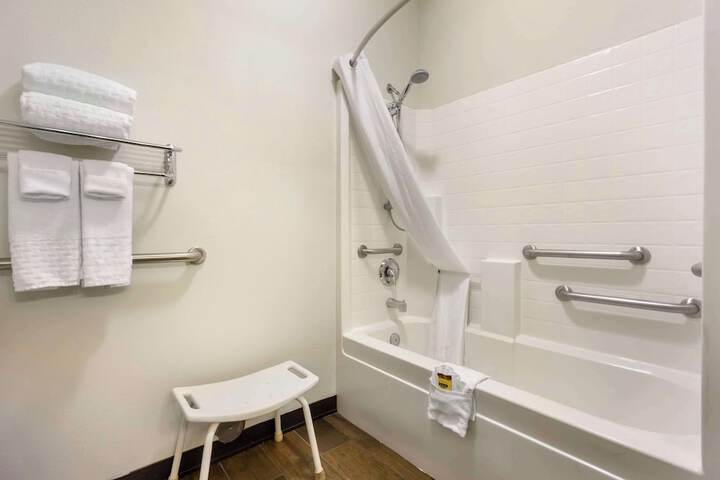 Best Western Plus Yakima Hotel