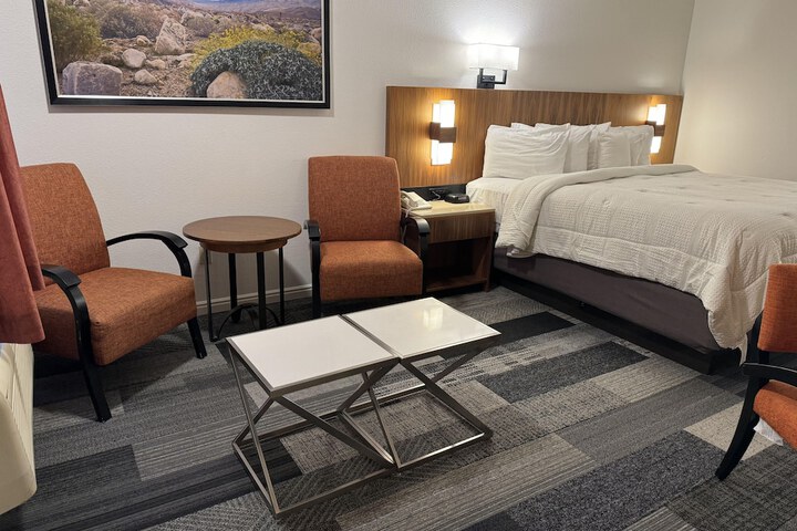 Room 31 of 34