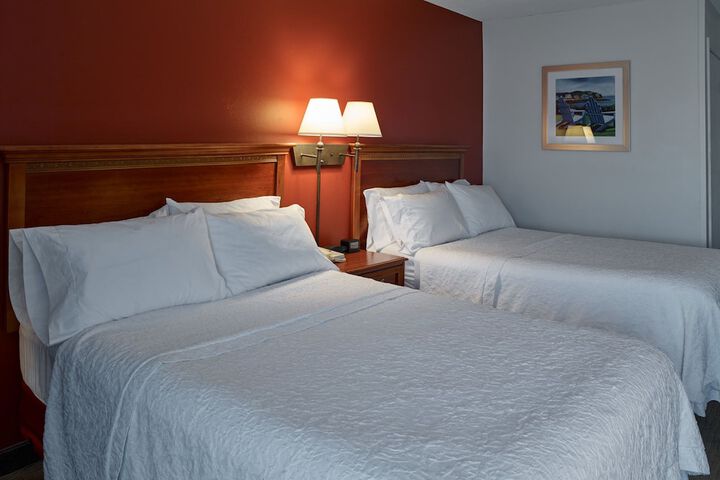 Room 15 of 26