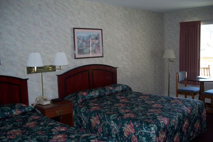 Room 22 of 36