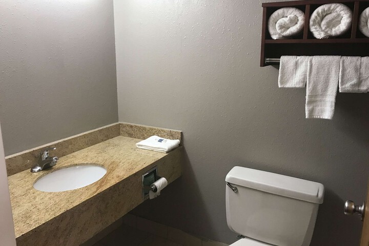 Room 13 of 17