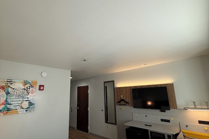 Microtel Inn & Suites by Wyndham Baton Rouge Airport