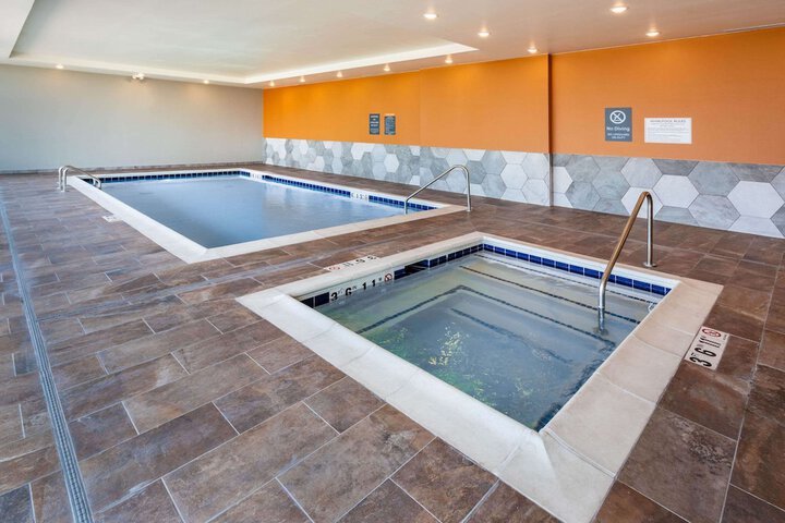 Pool 6 of 63