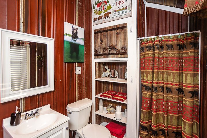 Yowie Cabin