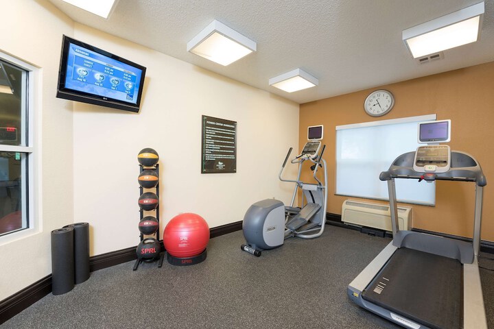 Homewood Suites by Hilton Indianapolis-Airport / Plainfield