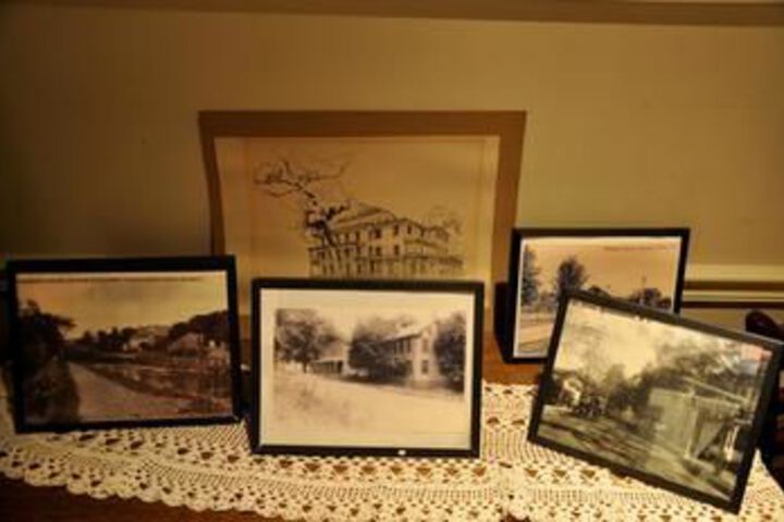 Publick House Restaurant and Country Inn