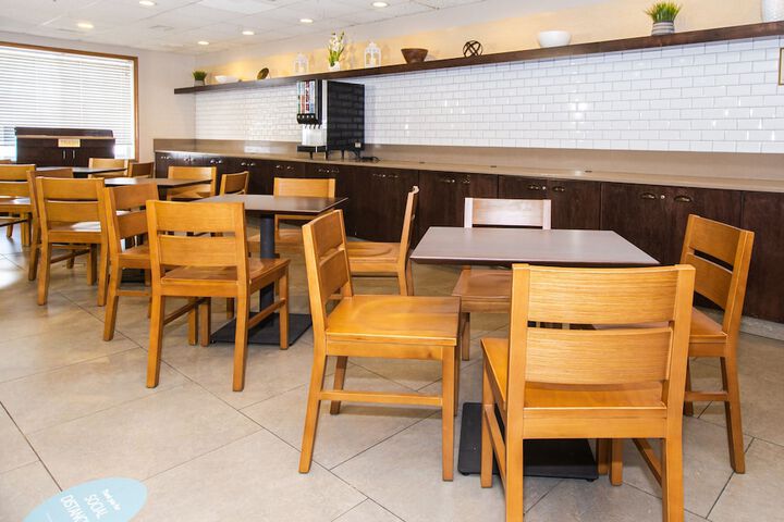 Country Inn & Suites by Radisson Rapid City, SD