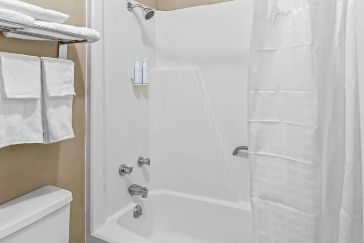 Super 8 by Wyndham Columbia SC / Ft. Jackson