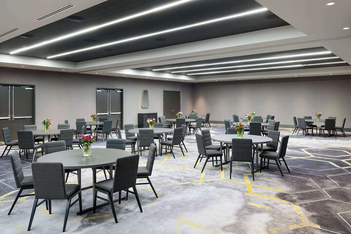 Tempo by Hilton Raleigh Downtown