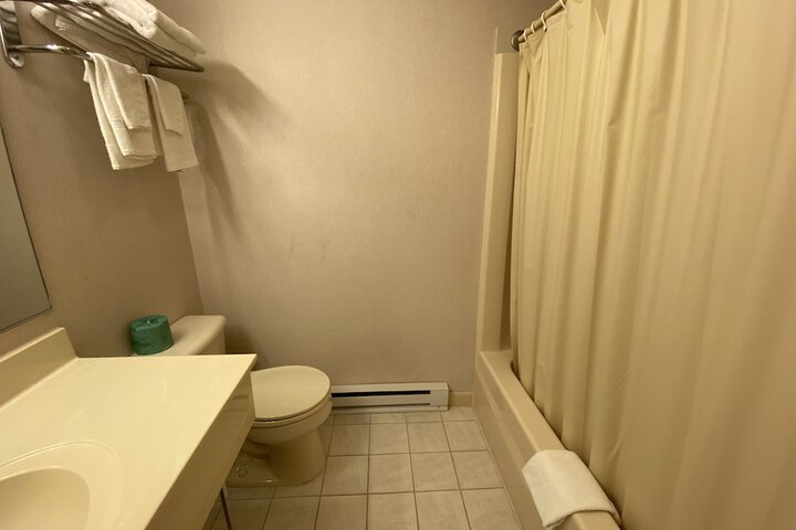 Economy Lodge