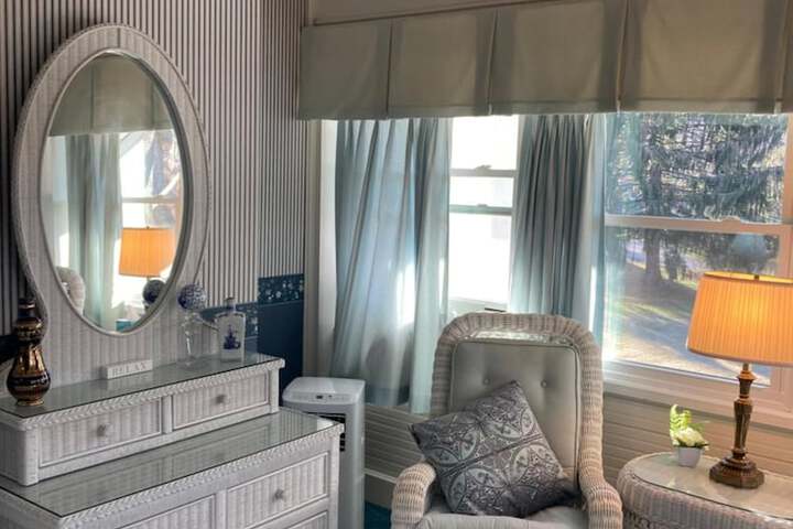 Room 9 of 22