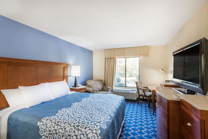 Aderi Hotel Niantic