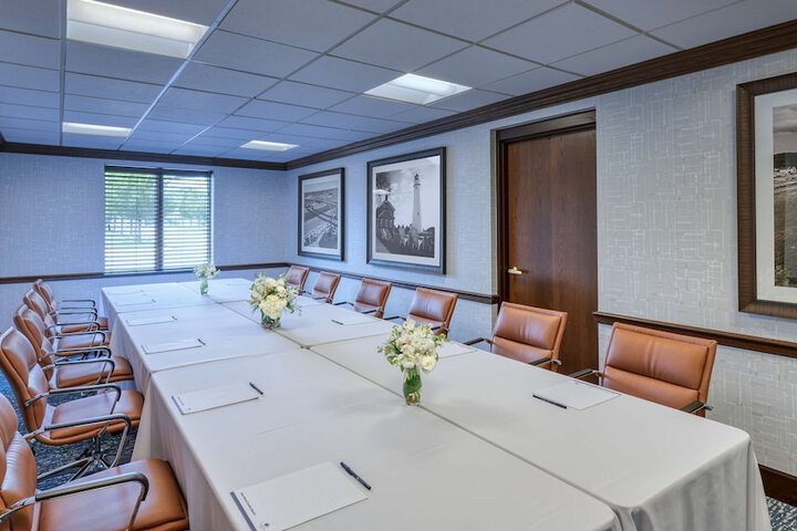 DoubleTree by Hilton Hotel Port Huron