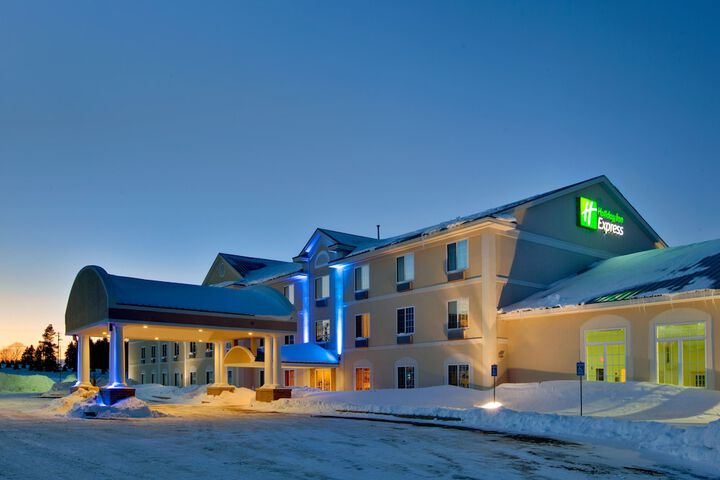 Hotel 3 of 27