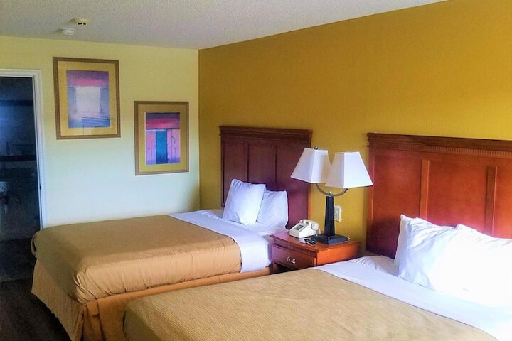 Room 25 of 26