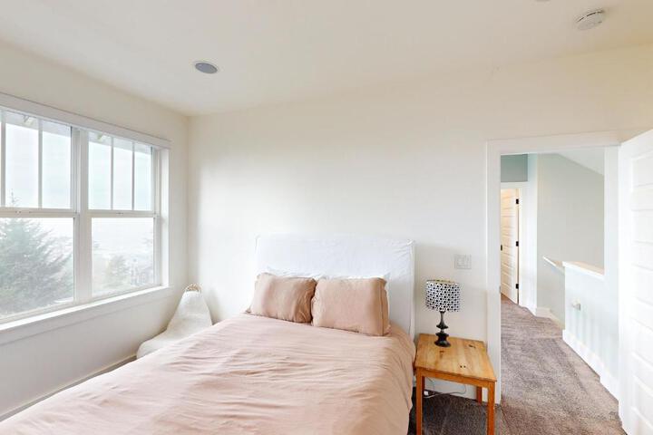 Alder Beach House
