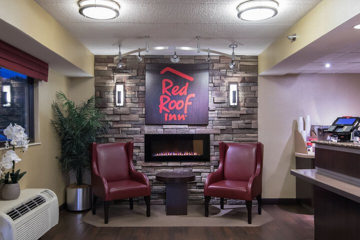 Hotel Interior 11 of 32