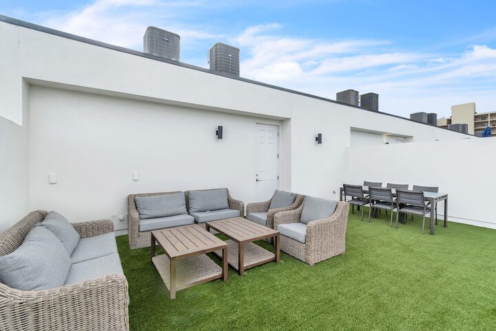 Azul Townhomes A1