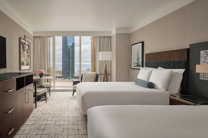 Loews Chicago Hotel