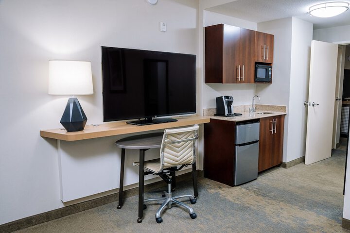 Holiday Inn & Suites Stockbridge / Atlanta I-75 by IHG