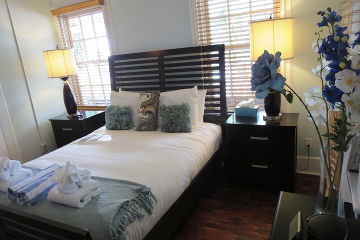 Room 36 of 47