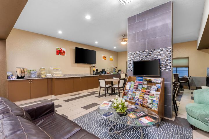 Red Lion Inn & Suites Blue Springs