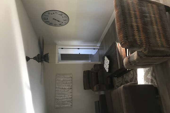 Room 33 of 45