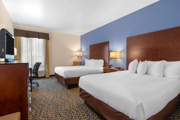 Best Western Plus Covered Bridge Inn