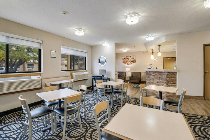 Quality Inn & Suites Sioux Falls South