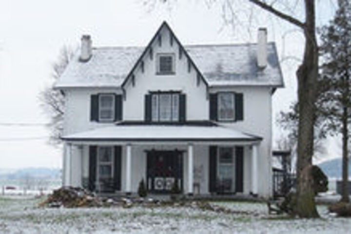 Stoltzfus Bed & Breakfast