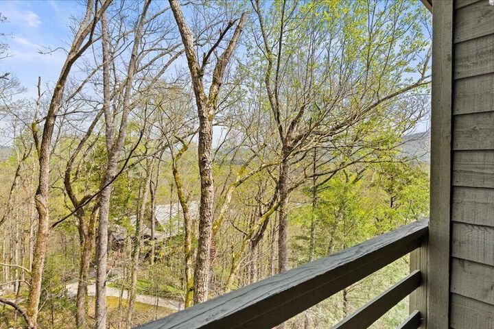 Laurel Valley Mountain Retreat