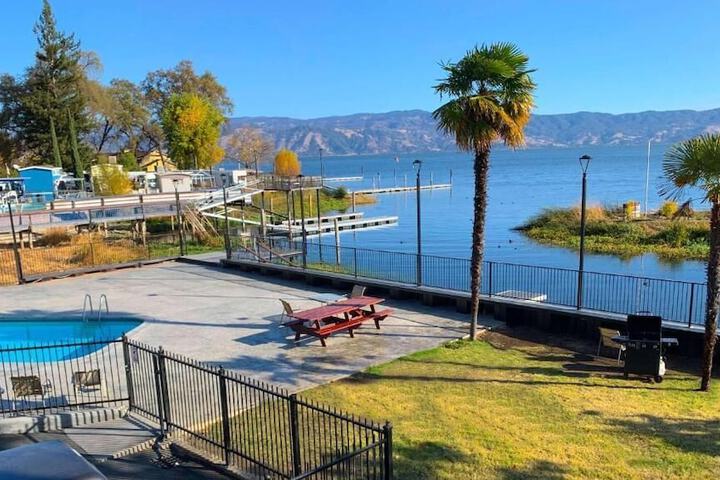 Anchorage Inn Lakeport