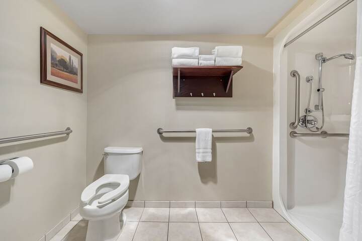 Room 19 of 32