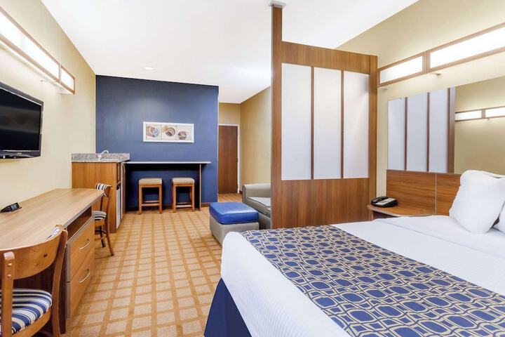 Microtel Inn & Suites by Wyndham Dickson City / Scranton