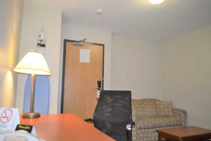 Room 41 of 69