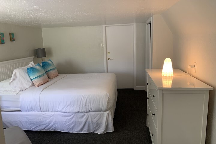 Room 39 of 61