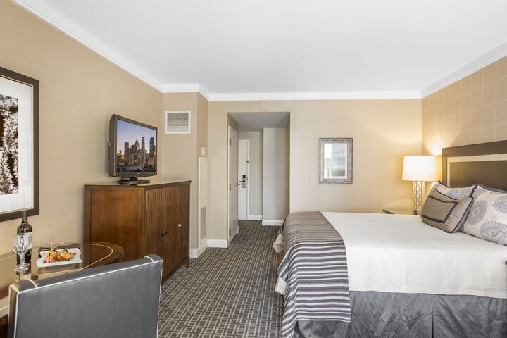 Room 22 of 127