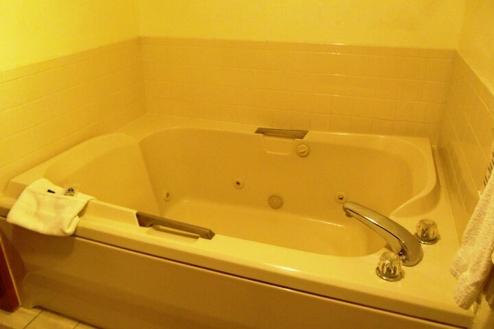 Americas Best Value Inn & Suites Nevada