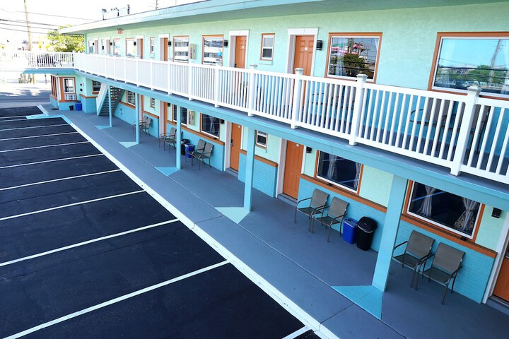 Beachside Resort