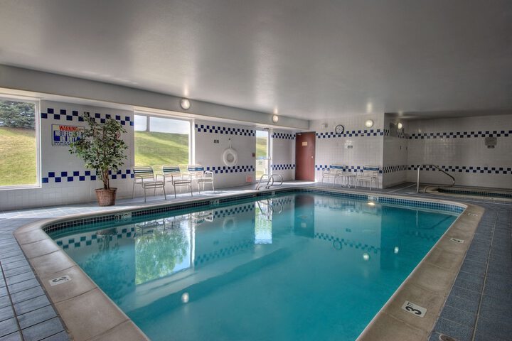 Pool 3 of 16
