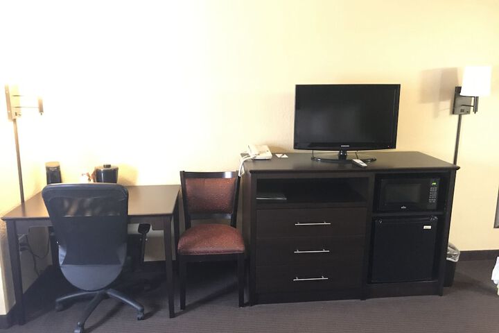 Room 22 of 81
