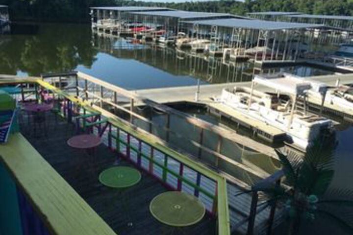 Buzzard Rock Resort & Marina