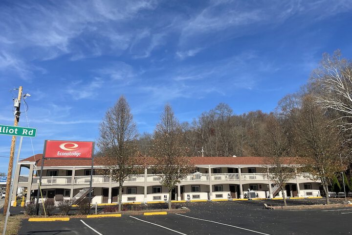 Econo Lodge Jefferson Hills Hwy 51