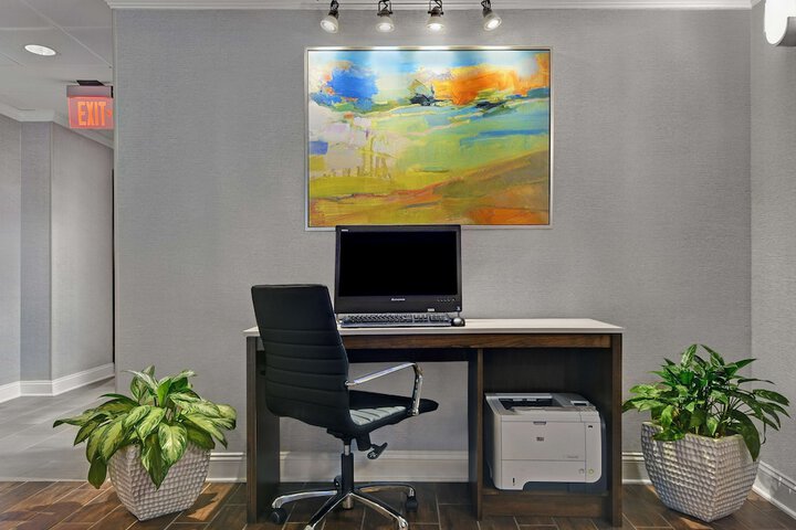Business Center 46 of 46