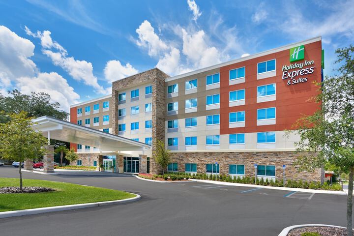 Hotel 4 of 56