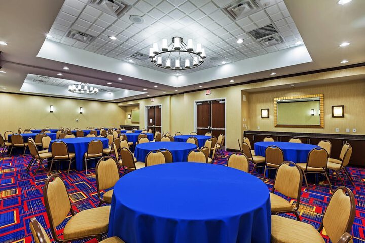 Clarion Hotel The Colony - Plano West