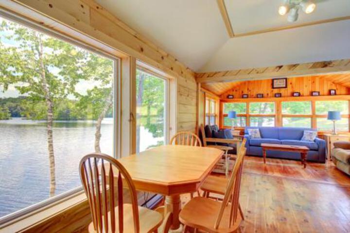 Damariscotta Lakefront Retreat